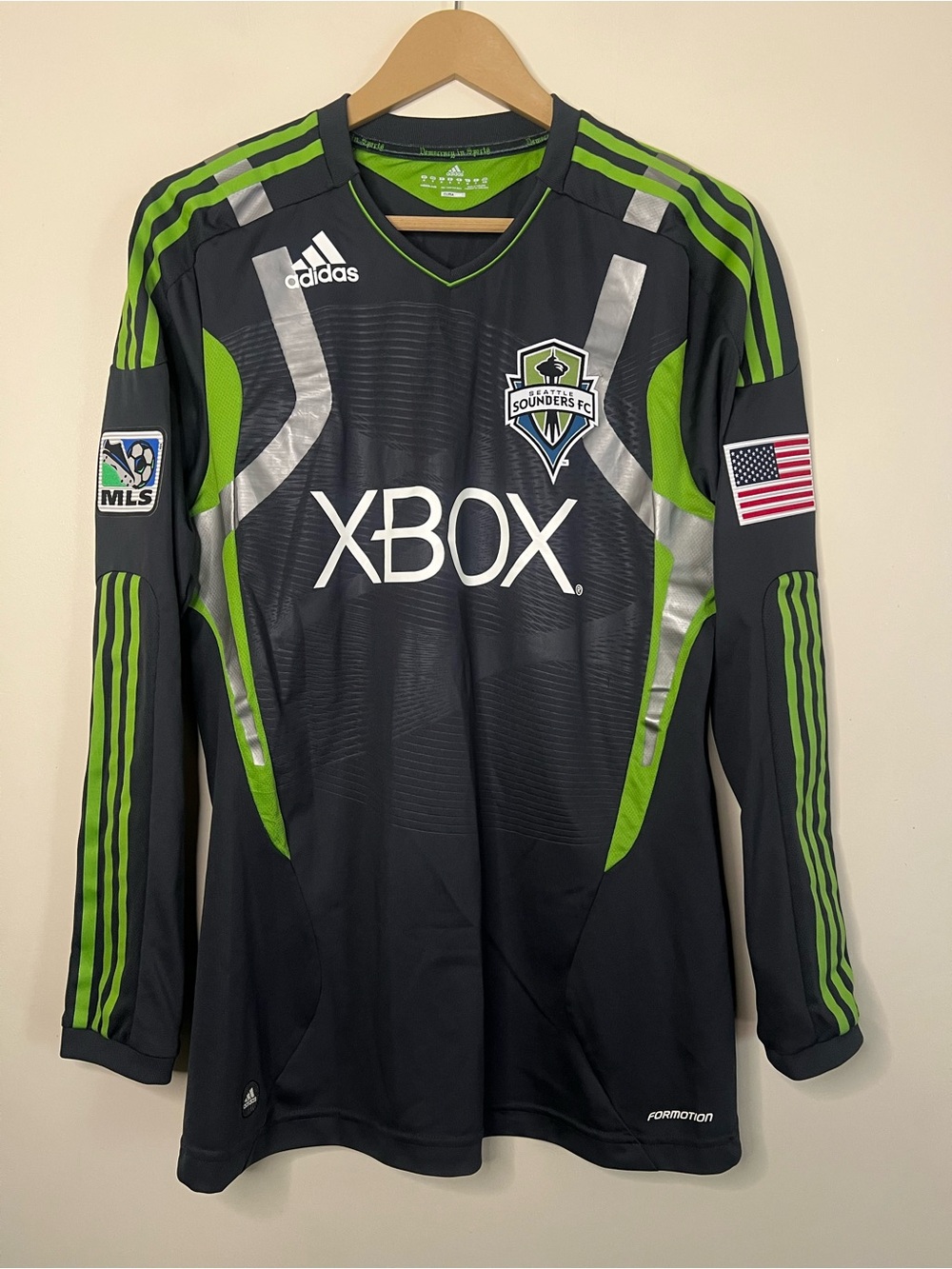 2011 Adidas Seattle Sounders FC MLS Soccer Long Sleeve Jersey Gray Green Size M